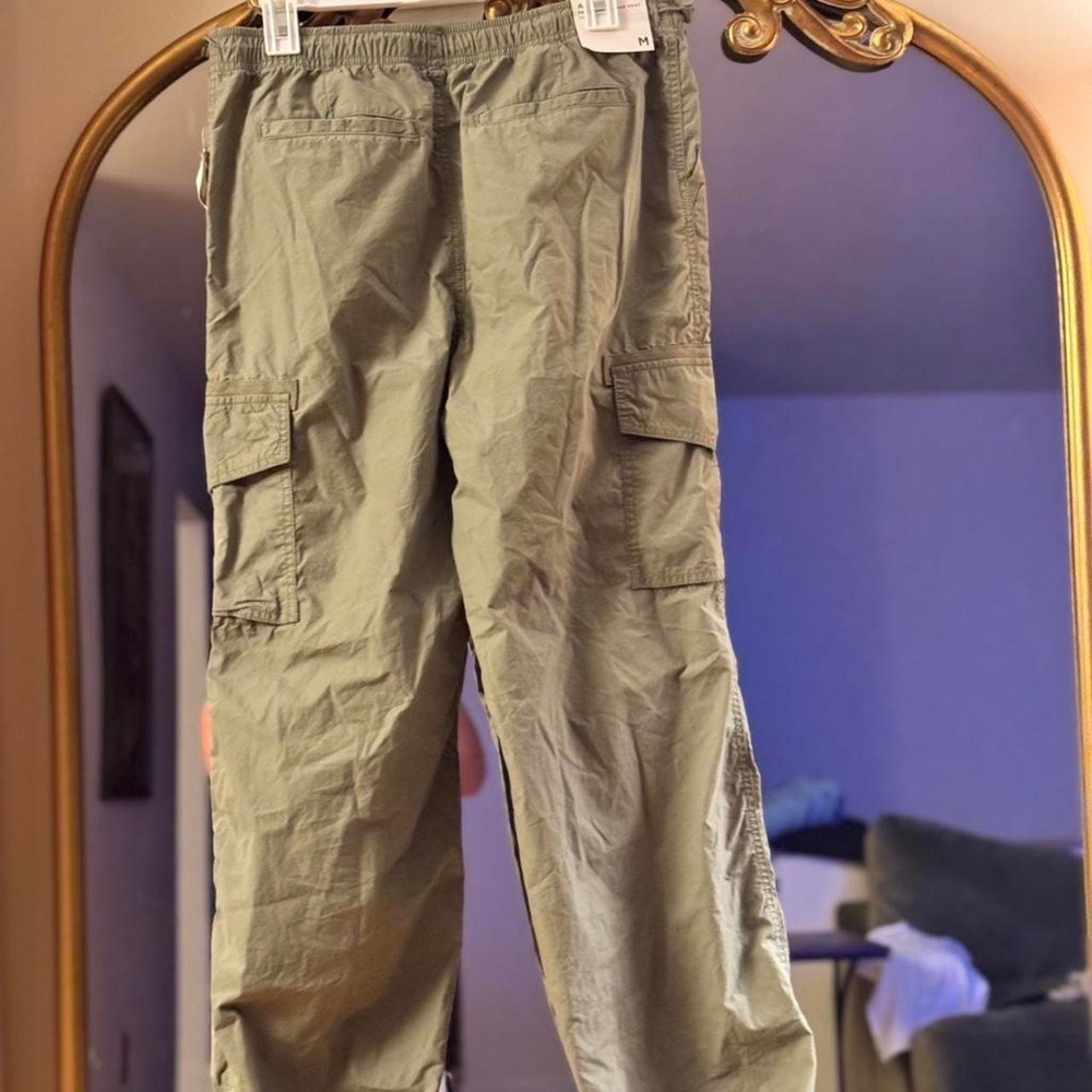 NWT parachute pants sz M - Picture 5 of 5